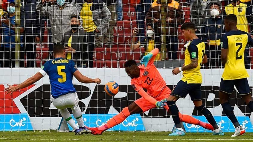 Casemiro marcou o gol do Brasil. Aproveitando rebote de cabeçada de Matheus Cunha