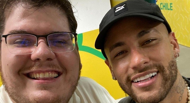 Casimiro e Neymar. Por essa batalha, a Globo não esperava na Copa do Mundo no Catar