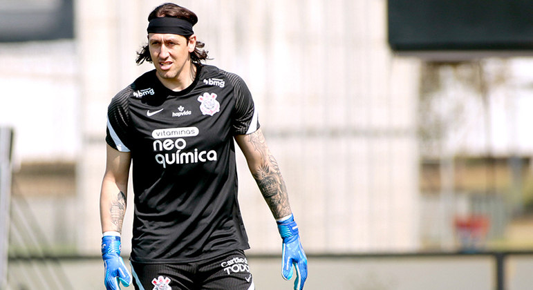 Goleiro Cássio em treino pelo Corinthians