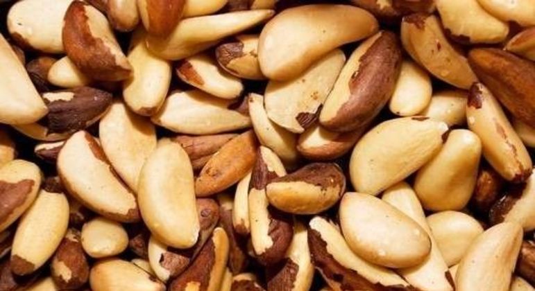 Castanha de caju - calorias presentes e benefícios do consumo