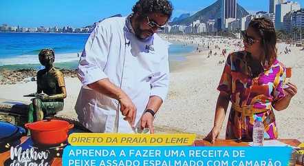 Cátia Fonseca em gravação no Rio. Os caracteres cobrem a atração da matéria 