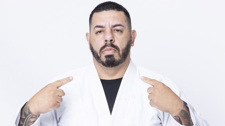 CAVALLO43 anosMestre de jiu-jitsu e fotógrafoNasceu e mora em São Paulo (SP)