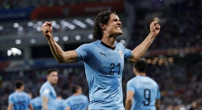 Cavani decide, Uruguai vence Portugal e vai às quartas da Copa