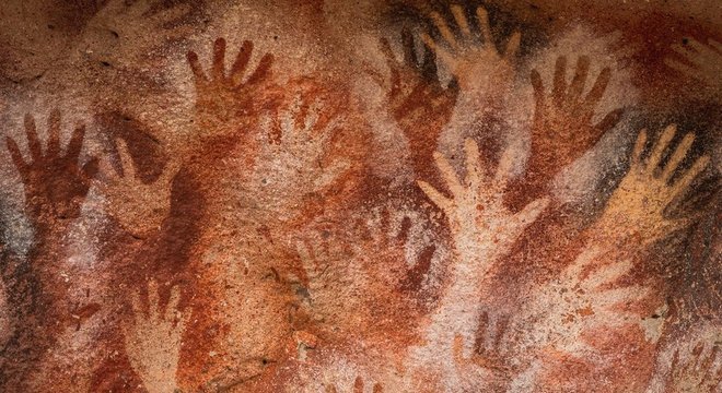 Caverna das mãos na Argentina.