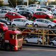 Carros no Brasil poderão ter descontos de R$ 2 mil a R$ 8 mil; entenda (Paulo Whitaker/Reuters - 29.4.2014)