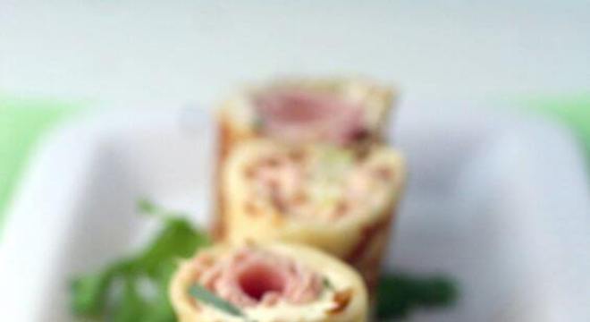 Ceia de ano novo com rocambole