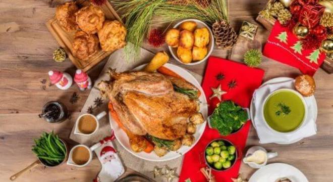 Ceia de ano novo simples e caprichada