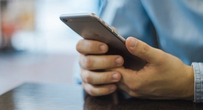 Seguro de celular pode evitar prejuízos em caso de furto e roubo