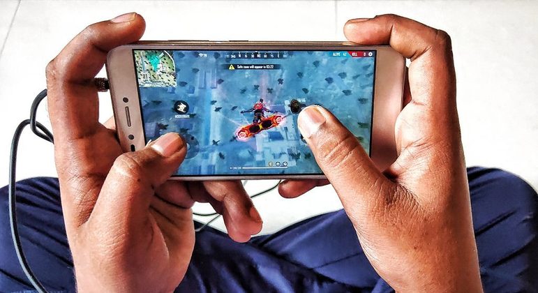 Mais da metade dos brasileiros usa celular para jogos - Notícias - R7  Tecnologia e Ciência