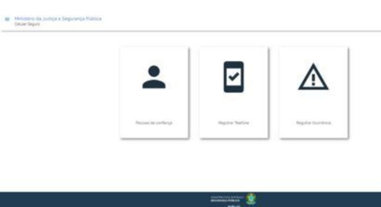 4. Faça o cadastroApós concordar com os termos de uso, o usuário será direcionado à página inicial do aplicativo Celular Seguro. Lá, será possível cadastrar pessoas de confiança e registrar o número do celular. Nessa página também está o botão para registrar a ocorrência