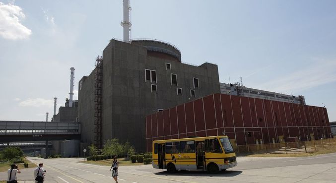 Central nuclear de Zaporizhzhia, na Ucrânia, a maior da Europa, é alvo da Rússia