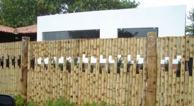 Cerca de bambu com design criativo para o ambiente de jardim