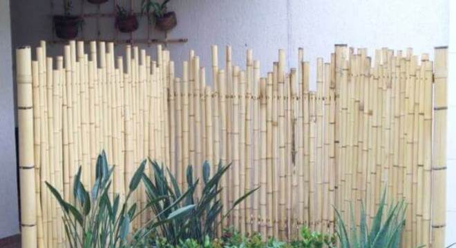 Cerca de bambu para jardim pequeno