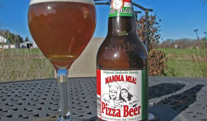 Cerveja de pizza - Mamma Mia - A cerveja, que geralmente acompanha a pizza, agora recebe alho, tomate e ervas na própria composição. 