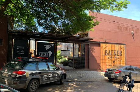 Polícia investiga cervejaria Backer