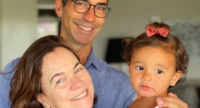 César Tralli lamenta o primeiro mês após a morte da mãe