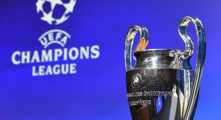 Detalhe da taça da Champions