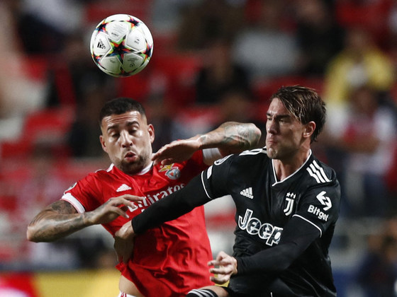 O resultado mantém o Benfica e o PSG empatados na liderança do Grupo H, com 11 pontos cada um. A Juventus, já eliminada, é a terceira colocada, somando apenas três pontos na fase de grupos
