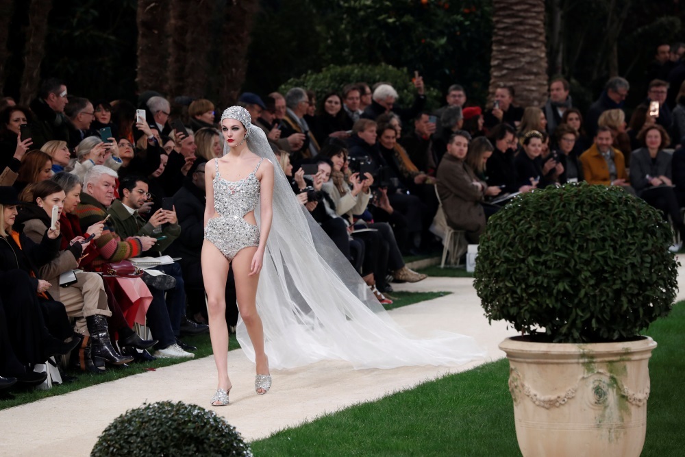 vestido de noiva chanel
