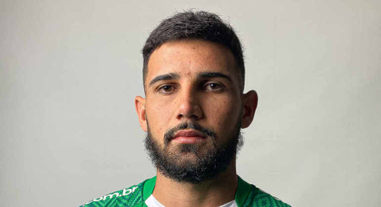 CHAPECOENSE - Contrato com a Umbro sem a divulgação da data do término