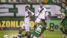 Em jogo fraco, Chapecoense e Vasco empatam sem gols pela Série B