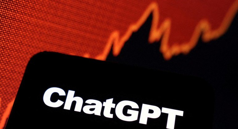 Novo golpe usa o ChatGPT como isca para promessa de lucro rápido