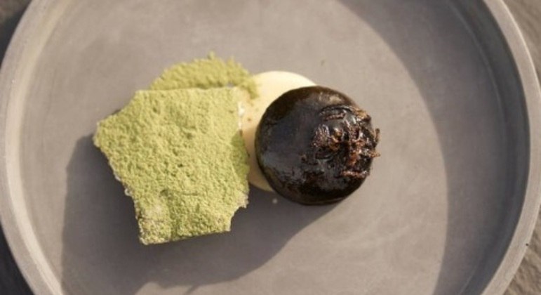 Cheesecake japonesa com algas foi um dos pratos oferecidos pelo reality show de culinária