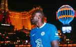 Chelsea contratou: Raheem Sterling (ponta - 27 anos - Manchester City - 56,2 milhões); e Kalidou Koulibaly [foto] (zagueiro - 31 anos - Napoli - 38 milhões de euros)