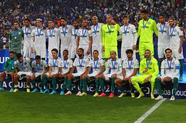 GOAL Brasil on X: O Chelsea é campeão mundial! 🏆🌎 Não teve jeito para o  Palmeiras. Lutou, batalhou, mas o título fica com os ingleses 🔵🌐 Taça  inédita para os Blues! Foi