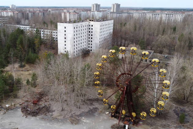 Chernobyl e Pripyat atualmente/ Gleb Garanich/Reuters