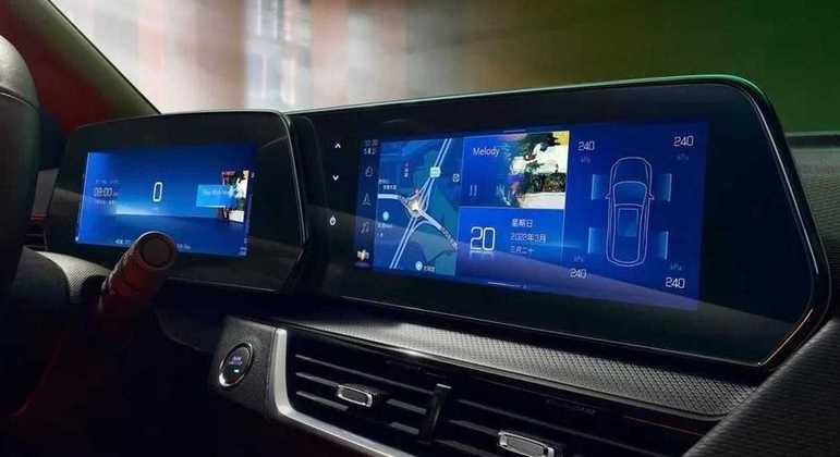 Interior deve ser parecido com o Tracker RS lançado na China