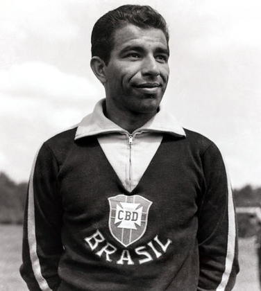 Chile 1962 - Vavá - Assim como Garrincha, seu companheiro de seleção, Vavá anotou quatro tentos, ajudando o Brasil na conquista do Mundial.