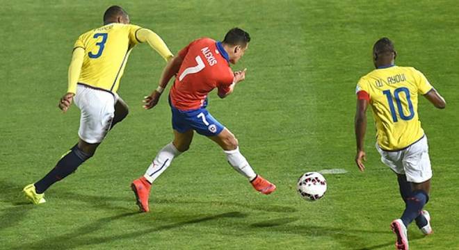 Chile x Equador - Copa América - Alexis Sanchez (Foto: Rodrigo Arangua/AFP)