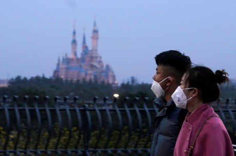 China fecha Disney por devido coronavírus
