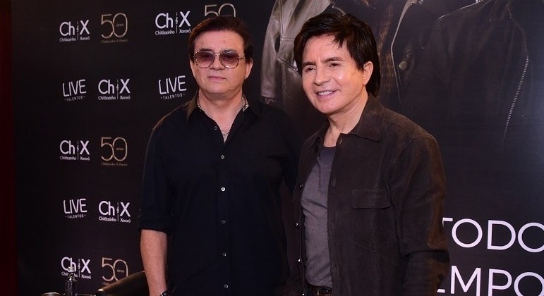 Dupla sertaneja falou sobre as comemorações dos 50 anos de carreira na música 