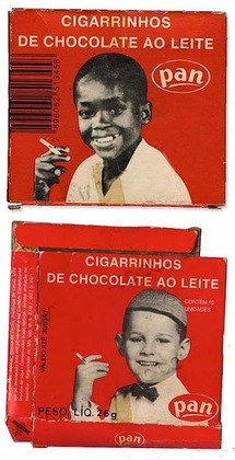 Os cigarrinhos de chocolate da Pan eram um sucesso só. Na capa, um menino segurava um cigarro. Imaginem a polêmica que eles iriam causar se fossem lançados hoje em dia? Em fevereiro deste ano, a Justiça decretou a falência da companhia