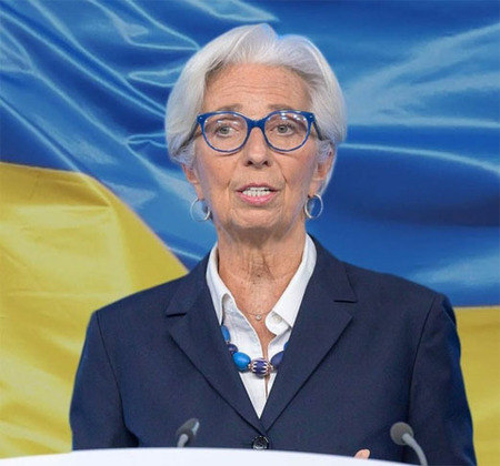 Christine Lagarde tem 66 anos e é Presidente do Banco Central Europeu desde 2019. Antes, foi Presidente e Diretora do Fundo Monetário Internacional (FMI), além de Ministra na França. Ela também foi Presidente no escritório internacional de advocacia Baker & McKenzie. 