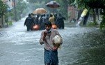 Chuvas intensas no sul da Índia e no Sri Lanka mataram ao menos 41 pessoas, disseram autoridades na última quinta-feira (11), e meteorologistas preveem que os aguaceiros diminuirão nos próximos dias enquanto comunidades prejudicadas se livram da água acumulada
