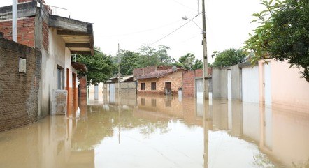 Chuvas fortes em Minas devem continuar 