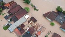 “A água sobe nesse nível a cada 60 anos”, lamenta Zema sobre chuva 