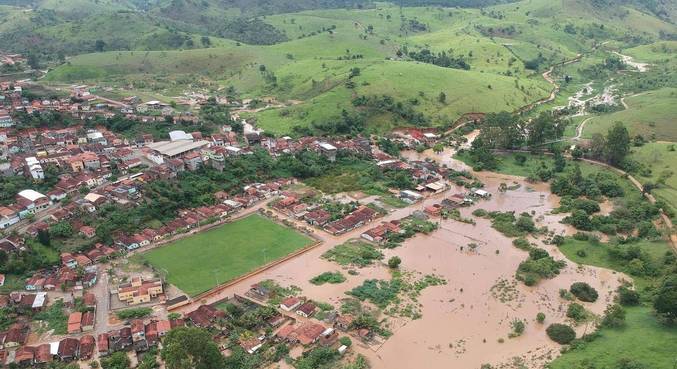 Temporais causaram estragos em regiões de Minas Gerais