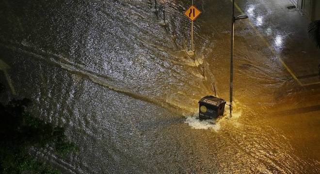 Chuva Deixa Cidade De Sao Paulo Em Estado De Atencao Para Alagamento Noticias R7 Sao Paulo