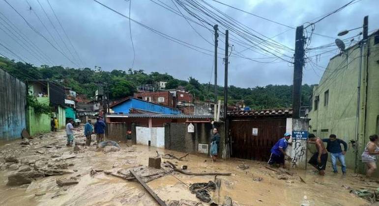 Prefeitura de São Sebastião decretou estado de calamidade após chuvas no Carnaval