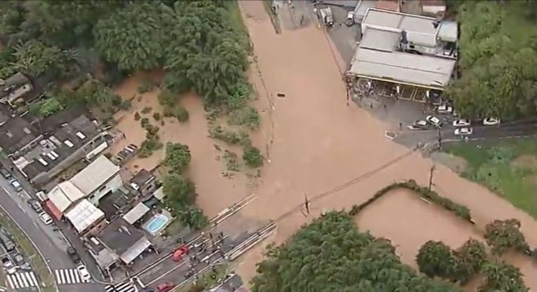 São Paulo tem cerca de 500 famílias desabrigadas ou desalojadas por causa das chuvas