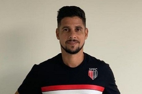 cicinho-22102020172331632