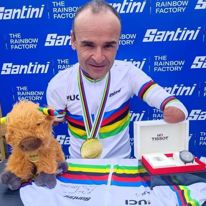 Ricardo Ten conquistou três ouros, duas pratas e um bronze no Mundial de Ciclismo
