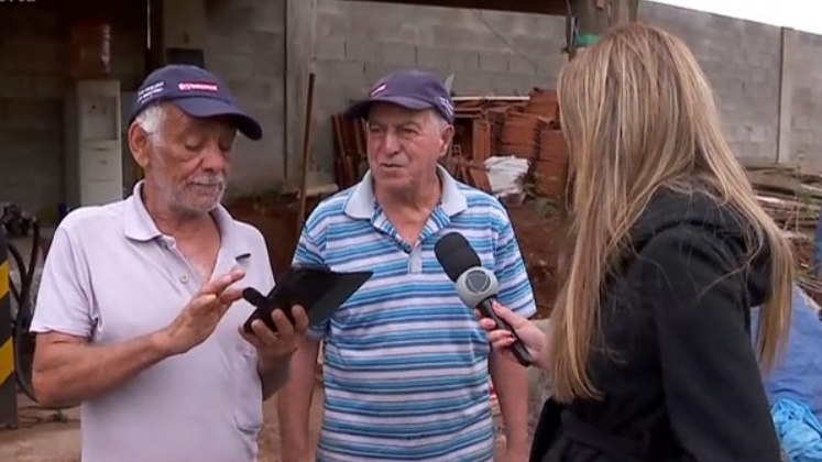 A equipe do Cidade Alerta foi até o local e entrevistou o pai do dono do estacionamento. Estranhamente, ninguém sabe de nada e não conhecem o homem que aparece na imagem