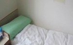 Formada em psicologia e criminologia, Ana, também de 27 anos, era namorada do detento Rubens e deu uma roupa íntima de presente ao namorado. O criminoso era considerado perigoso pelas autoridades e cumpria sentença de 12 anos por roubo