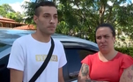 Fabrício e Larissa, amigos que estavam juntos até o desaparecimento do rapaz, disseram o oposto. 'Ele falou para a gente que não sabia nadar direito', afirmaram. A dupla ainda disse que todos estavam juntos, e, em certo momento, Luan estaria na borda da piscina e os dois nadaram da parte funda para a rasa. Quando olharam para trás, a vítima havia sumido. Os jovens esperaram por ele por mais de meia hora, acreditavam que ele poderia estar brincando de se esconder. Quando estranharam a demora, acionaram a dona do estabelecimento