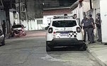 A polícia cercou a casa que do autor, mas ele já tinha escapado. Vizinhos lamentaram não terem conseguido ajudar Maria Eduarda a tempo e relataram que não ouviram os gritos no dia do crime